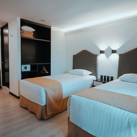 Hotel Tamara Πουέμπλα Εξωτερικό φωτογραφία